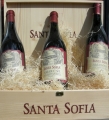 Gaves&aelig;t med 3 fl. Amarone DOC (1 fl. 2000, 1 fl. 2001, 1 fl. 2003) Santa Sofia